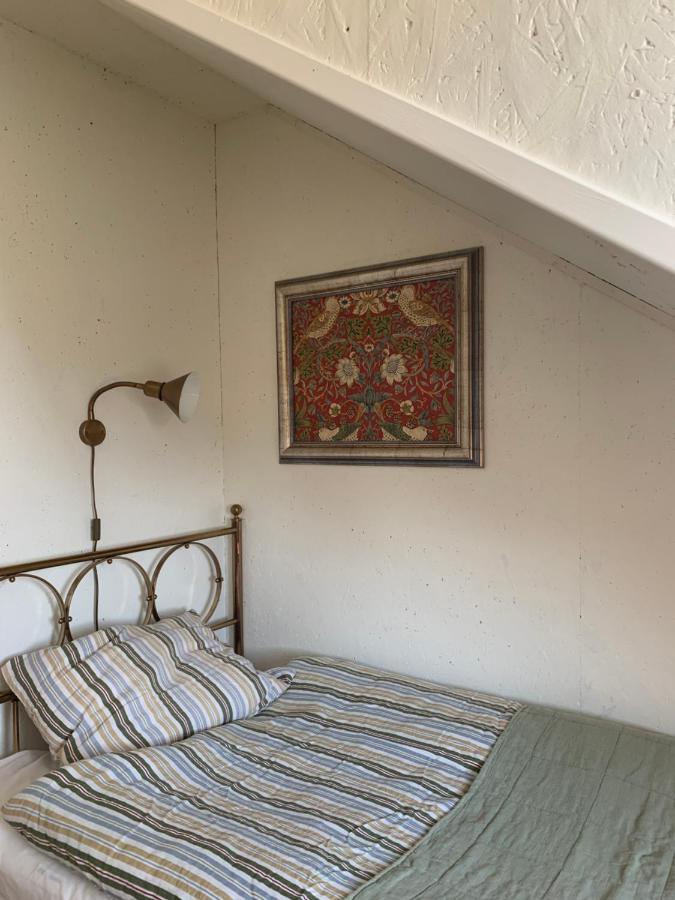 לינה וארוחת בוקר Stora Mellosa Ranch Moerby מראה חיצוני תמונה